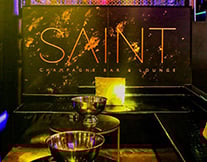 Saint-Champagne-Bar-And-lounge-mobile
