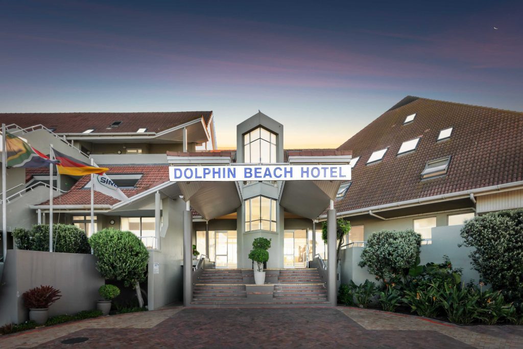 Dolphin Beach Hotel