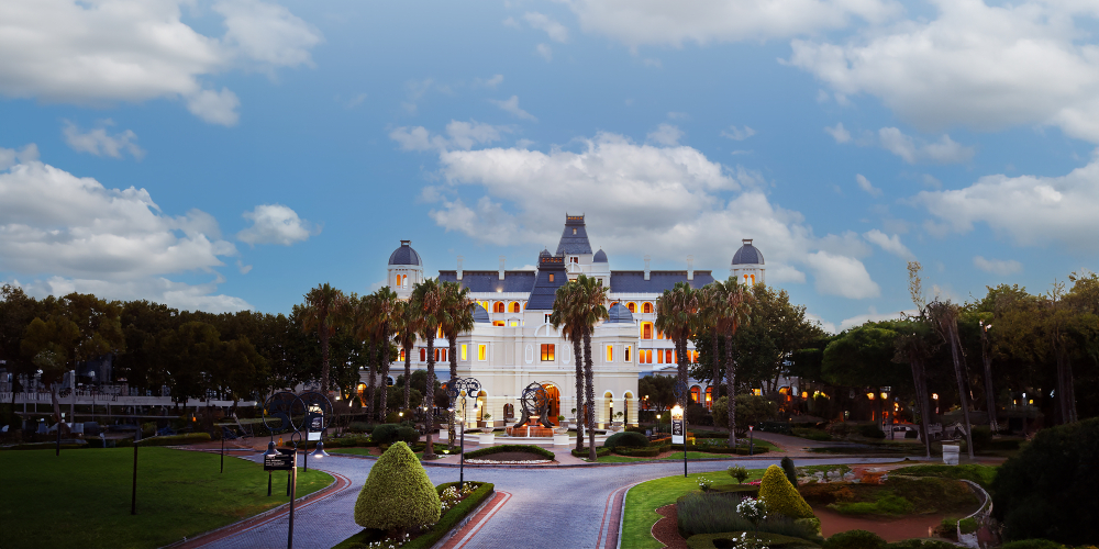 12 Days of Summer Giveaways: Day 3 – GrandWest Casino and Entertainment World