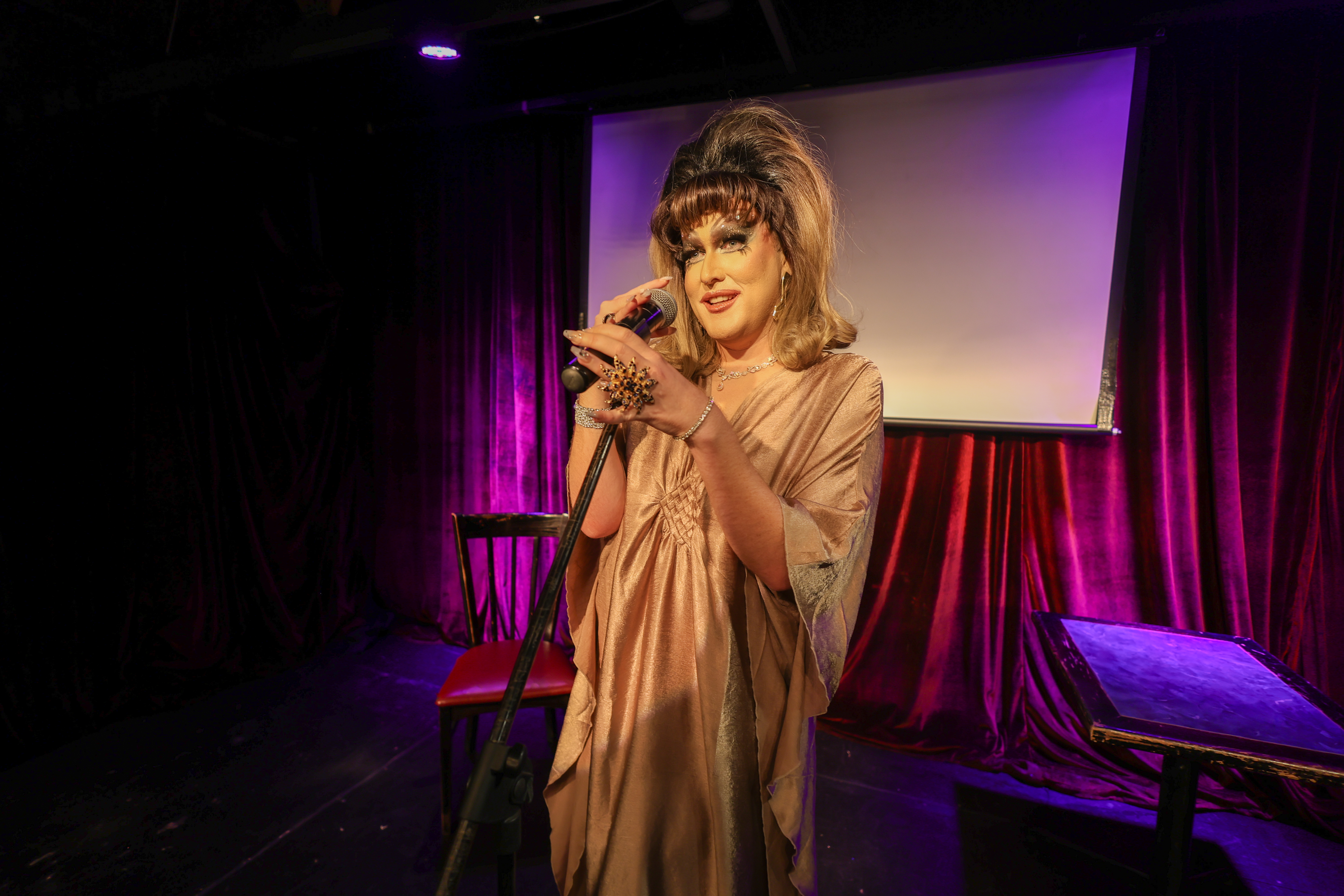 Discover Cape Town with drag superstar Tollie Parton as she spills the tea on her favourite spots, from cosy cafés to iconic LGBTQ+ hangouts.