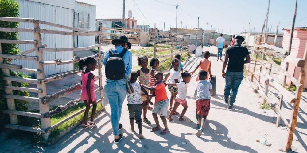 Tourist with Kids in Khayelitsha